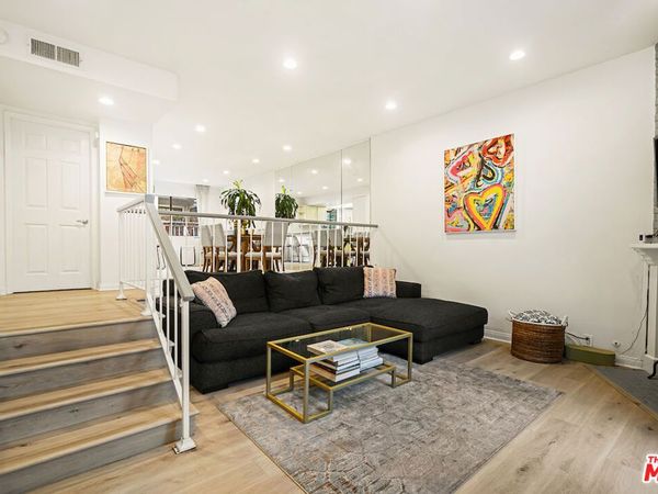 4658 Don Lorenzo Drive, Unit E, Los Angeles, CA 90008