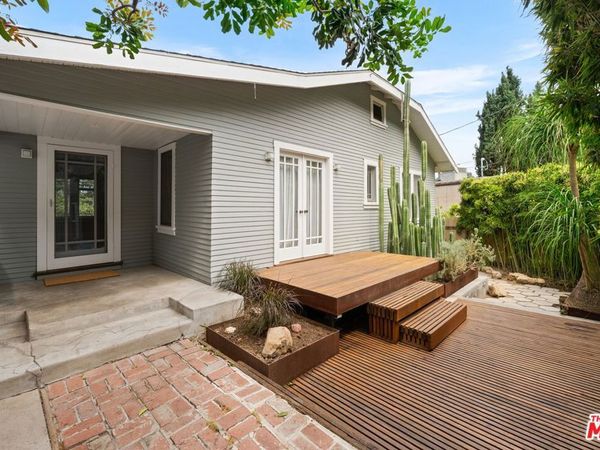 1843 Lucile Avenue , Los Angeles, CA 90026