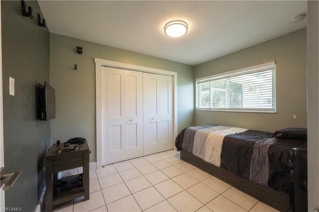 1007 Wilshire Dr , Fort Myers, FL 33919 Photo