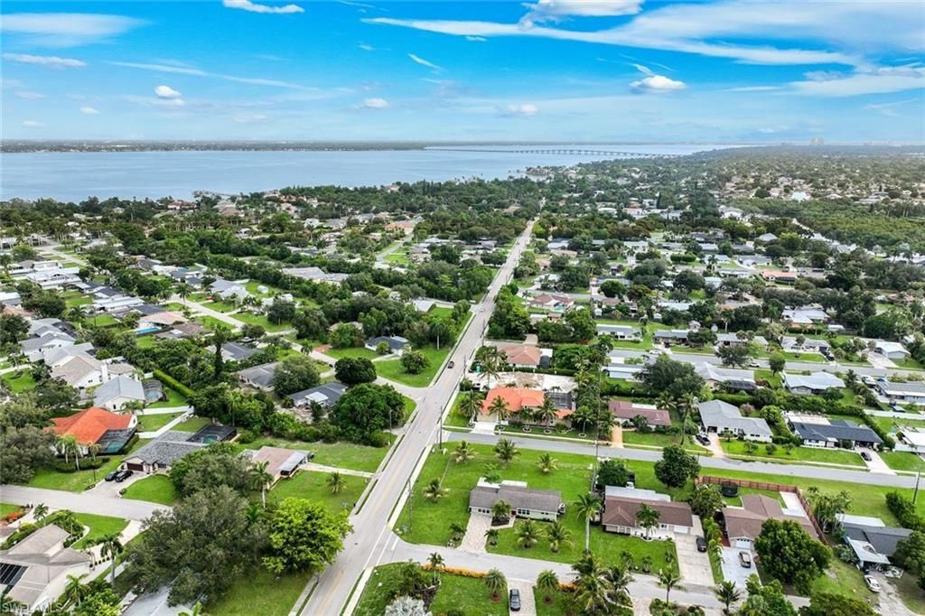1007 Wilshire Dr , Fort Myers, FL 33919 Photo