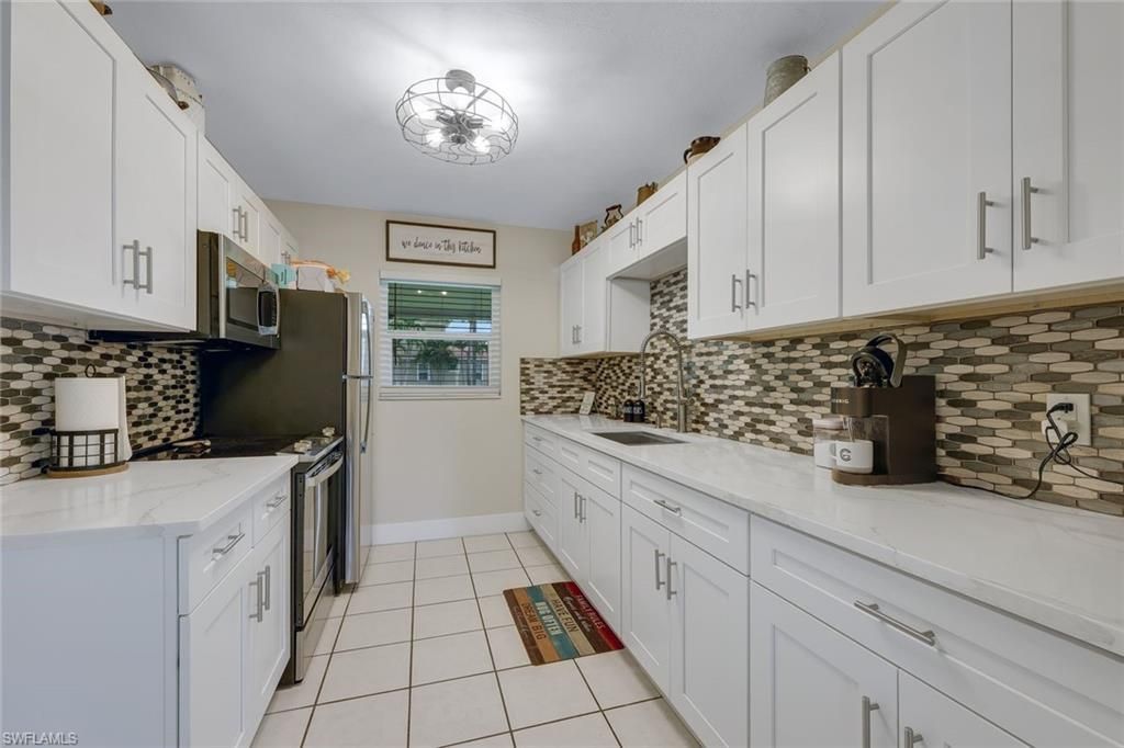 1007 Wilshire Dr , Fort Myers, FL 33919 Photo