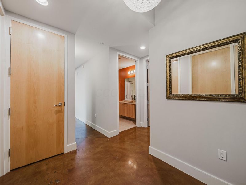 199 S 5th Street, Unit 405, Columbus, OH 43215 Photo 28