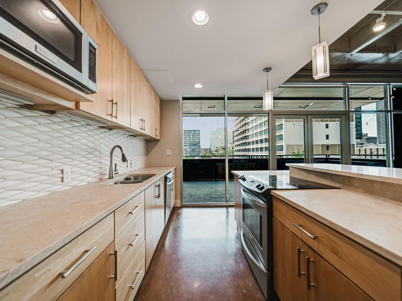 199 S 5th Street, Unit 405, Columbus, OH 43215 Photo 7