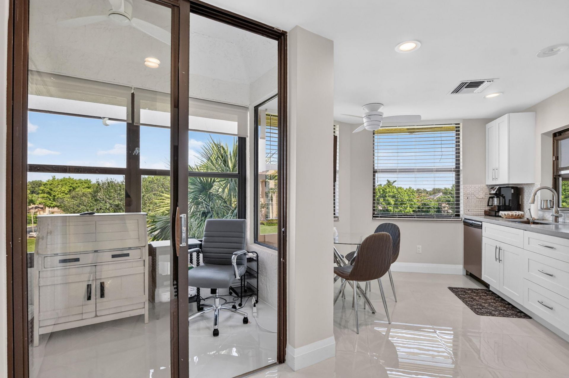 7535 La Paz Boulevard, Unit 306, Boca Raton, FL 33433 Photo