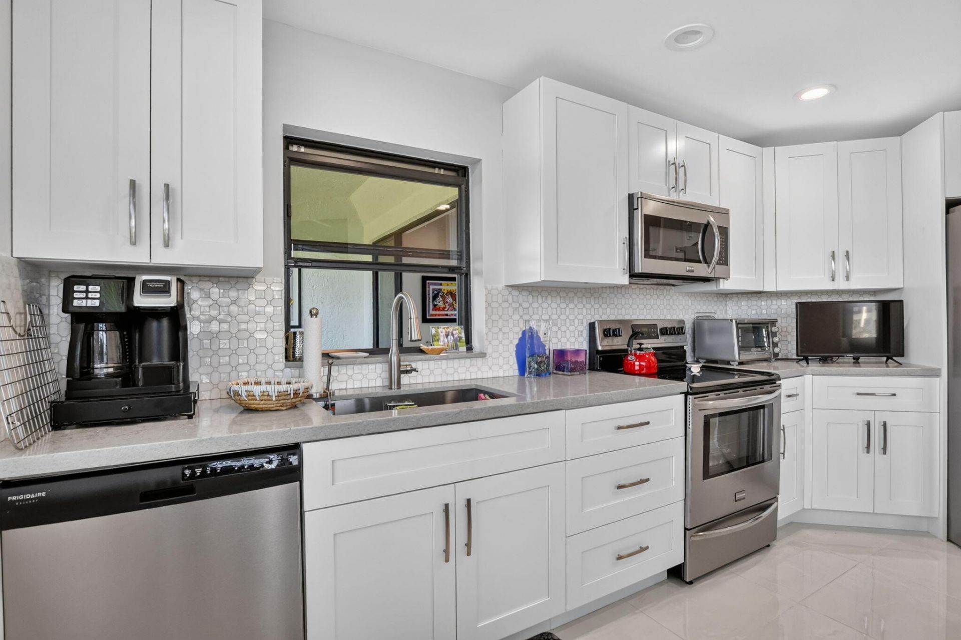 7535 La Paz Boulevard, Unit 306, Boca Raton, FL 33433 Photo