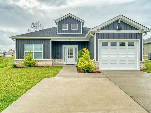 128 Doe Drive , Elkton, KY 42220