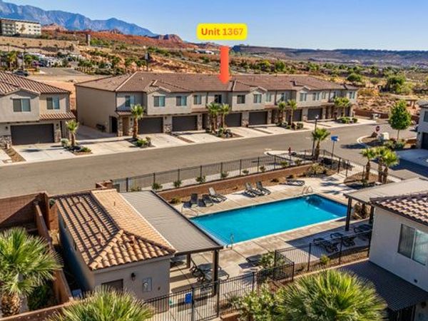 1367 E VISTA ROJA PL , Washington, UT 84780