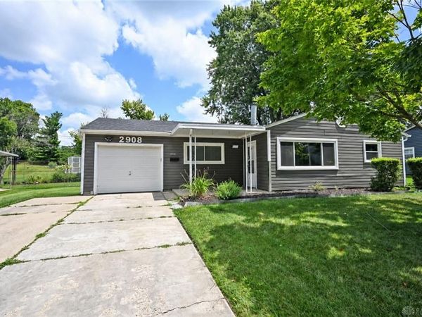 2908 Blackhawk Road, Kettering, OH 45420