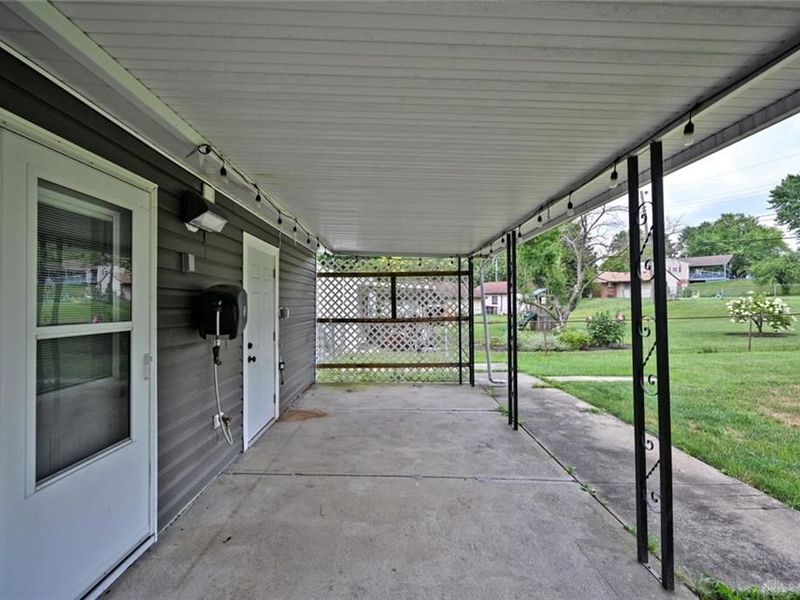 2908 Blackhawk Road, Kettering, OH 45420 Photo 31