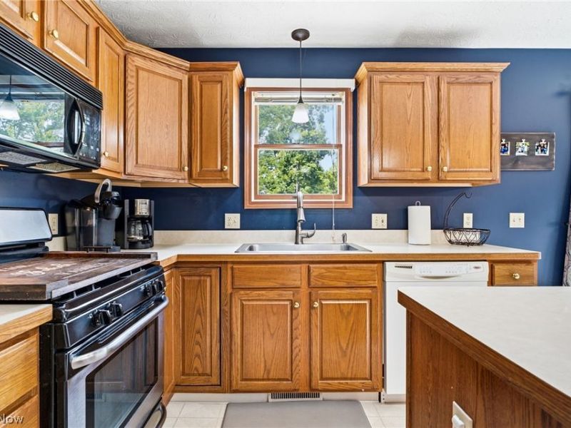 848 Southbridge Boulevard, Brunswick, OH 44212 Photo 18