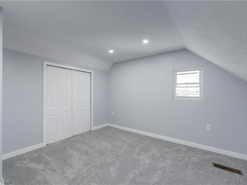 3290 W 23rd Place, Cleveland, OH 44109 Photo 16