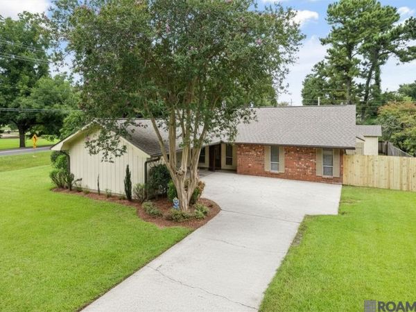 9321 Wesson St, Baton Rouge, LA 70809