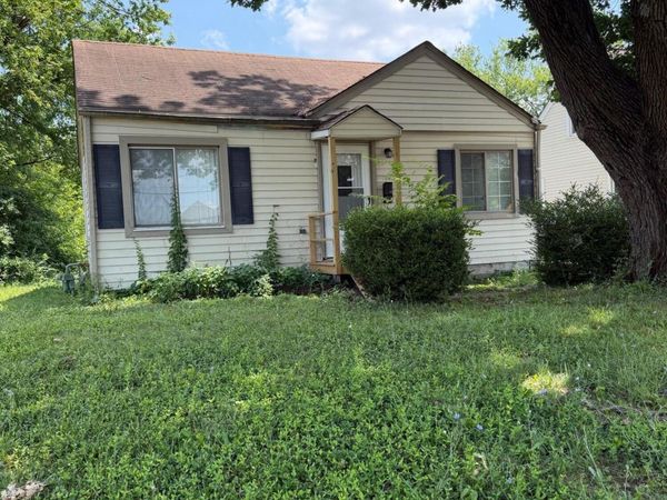 1942 Woodland Avenue, Columbus, OH 43219
