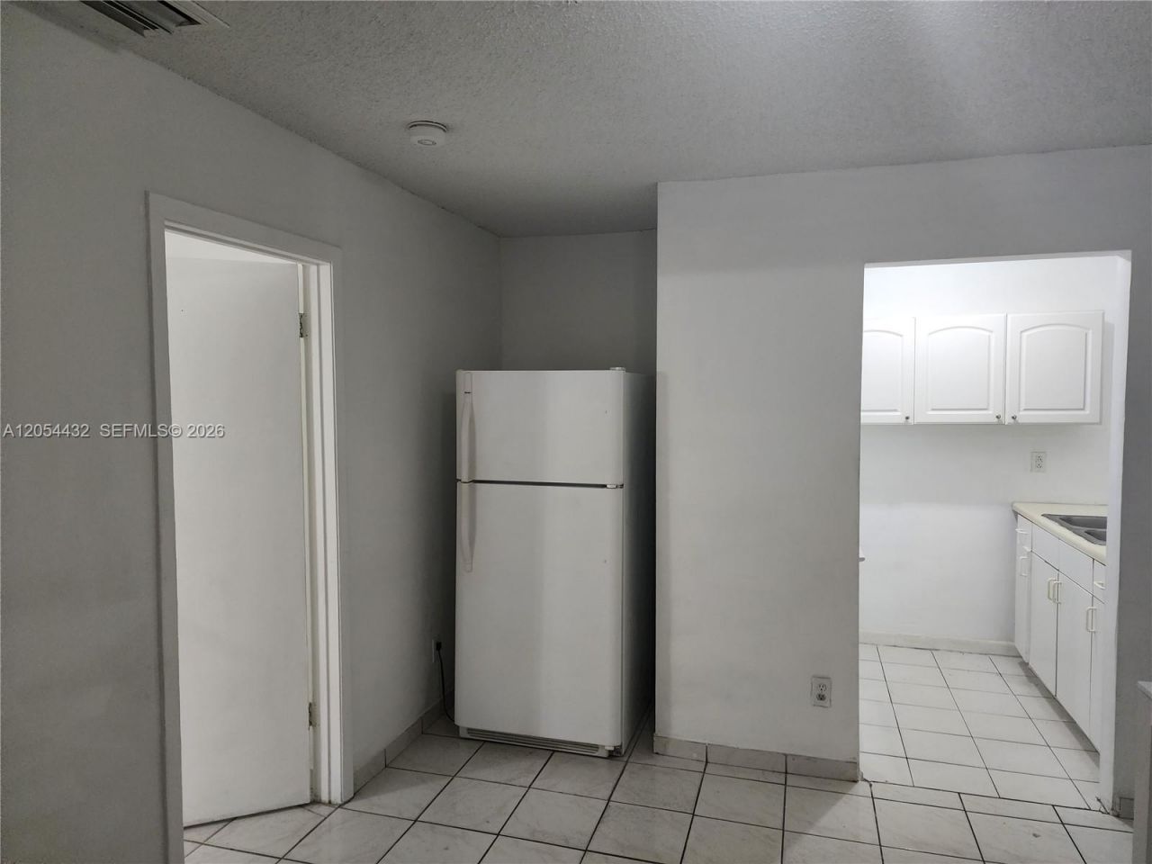 642 E 2nd Ave, Unit B, Hialeah, FL 33010 Photo