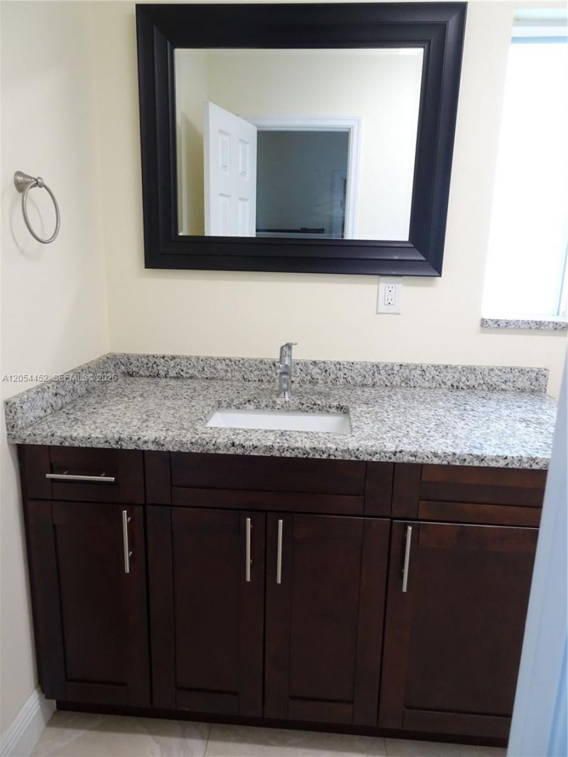 226 NE 25th Ave , Unit 2, Pompano Beach, FL 33062 Photo