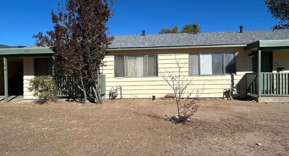 2010 W Sheffield Way, Carson City, NV 89701 Photo