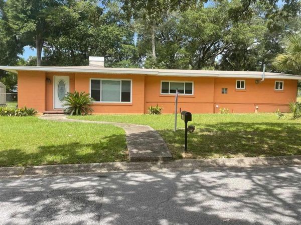 291 N K St, Pensacola, FL 32502