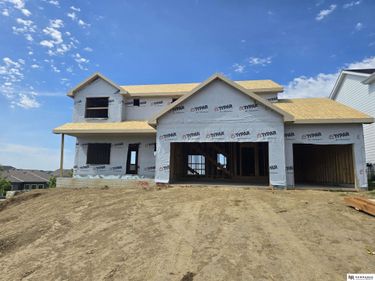 7506 N 176 Avenue, Elkhorn, NE 68007