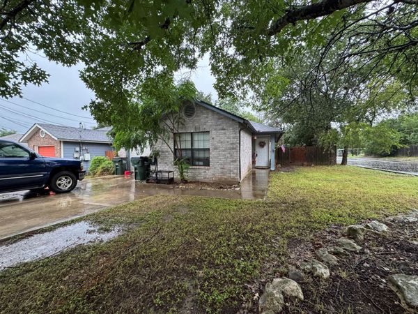 800 Oregon ST, San Marcos, TX 78666