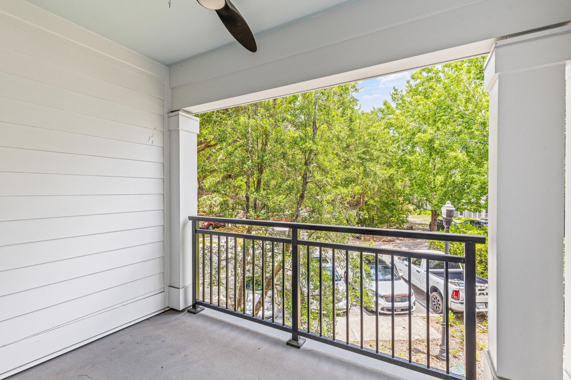 200 River Landing Drive Photo 17