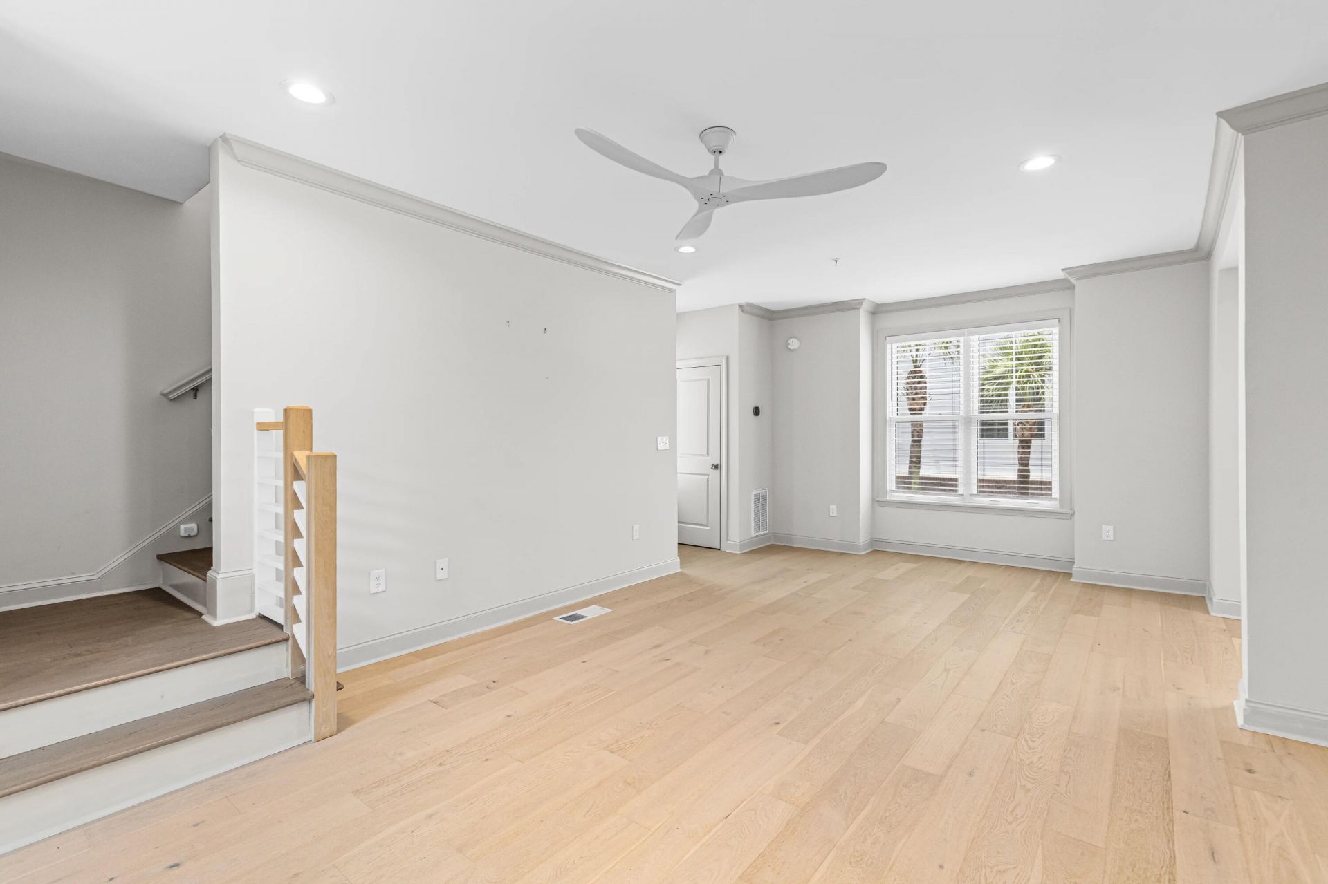 200 River Landing Drive Photo 23