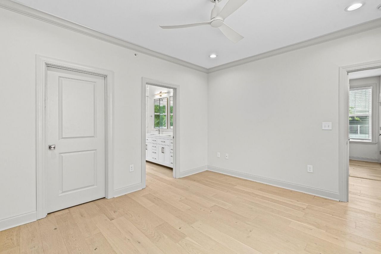 200 River Landing Drive Photo 28
