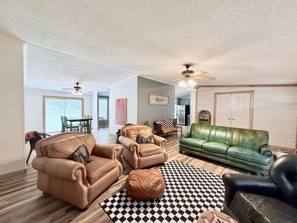 10595 Mill Road, Bucyrus, MO 65444