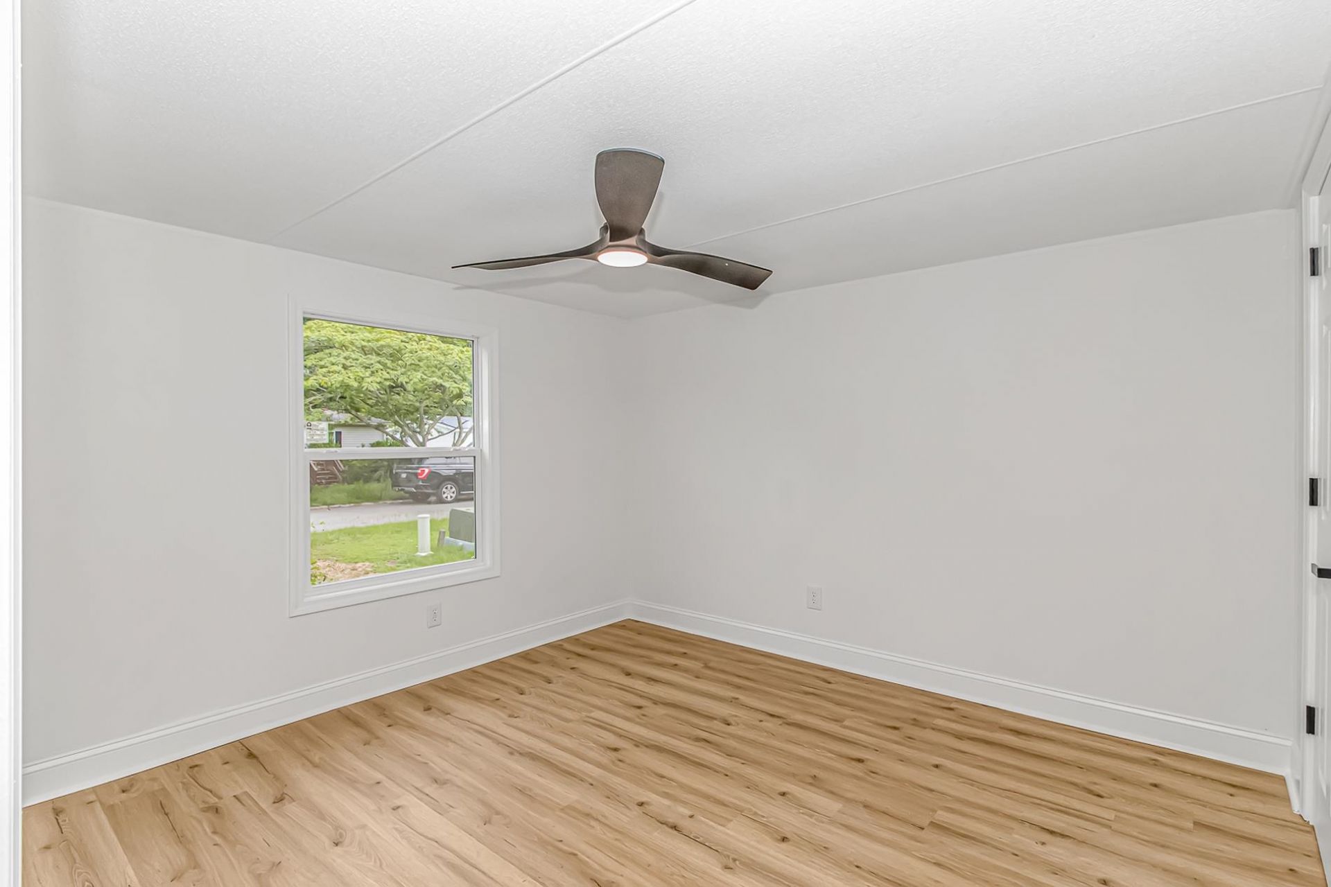 8157 Woodland Dr. Photo 25