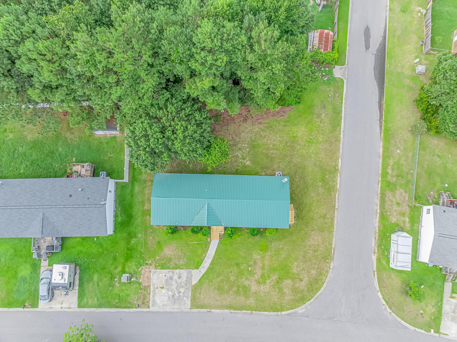 8157 Woodland Dr. Photo 34