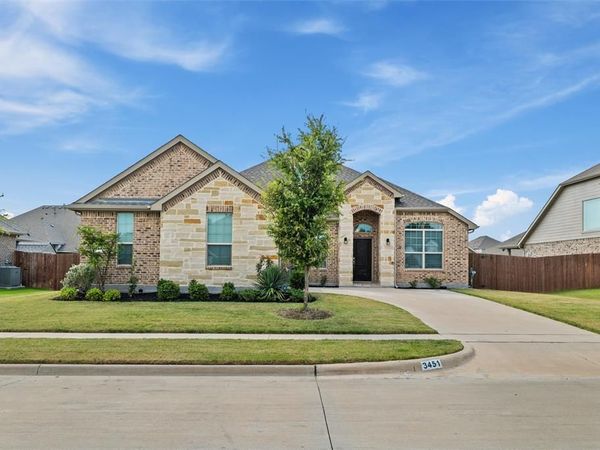 3451 Hidden Hollow Drive, Grand Prairie, TX 76065
