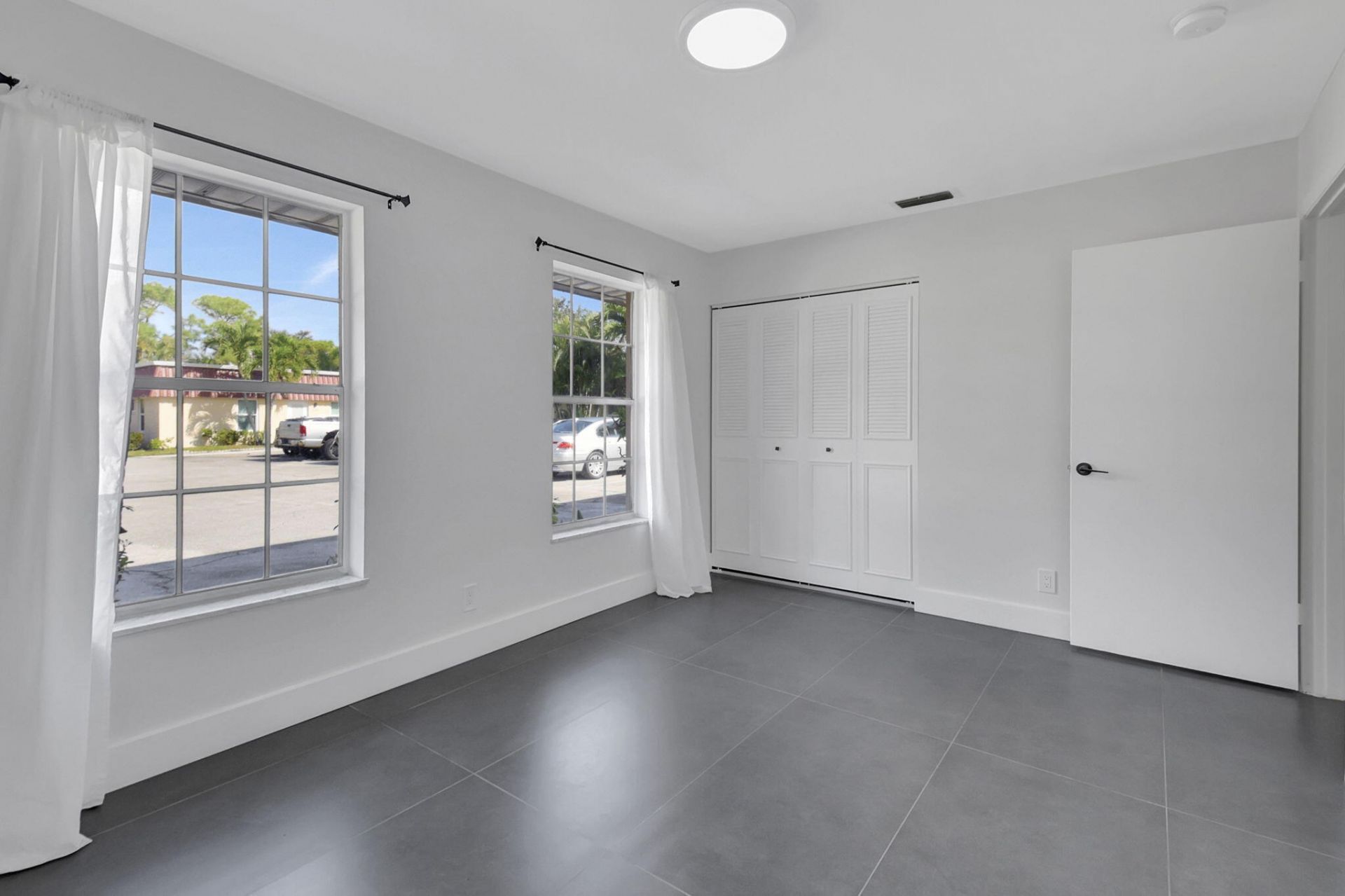 868 Worcester Lane, Unit B, Lake Worth, FL 33467 Photo