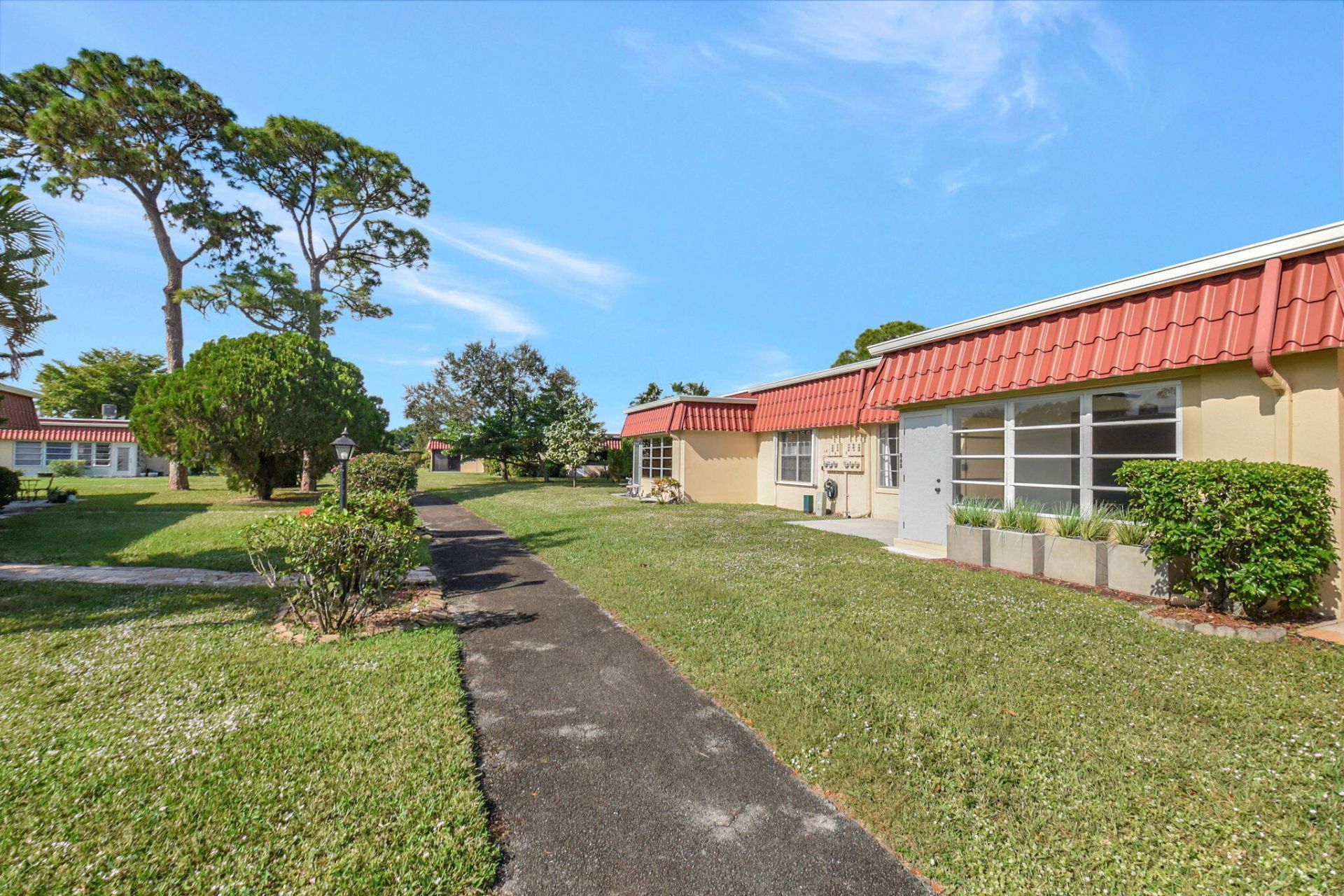 868 Worcester Lane, Unit B, Lake Worth, FL 33467 Photo