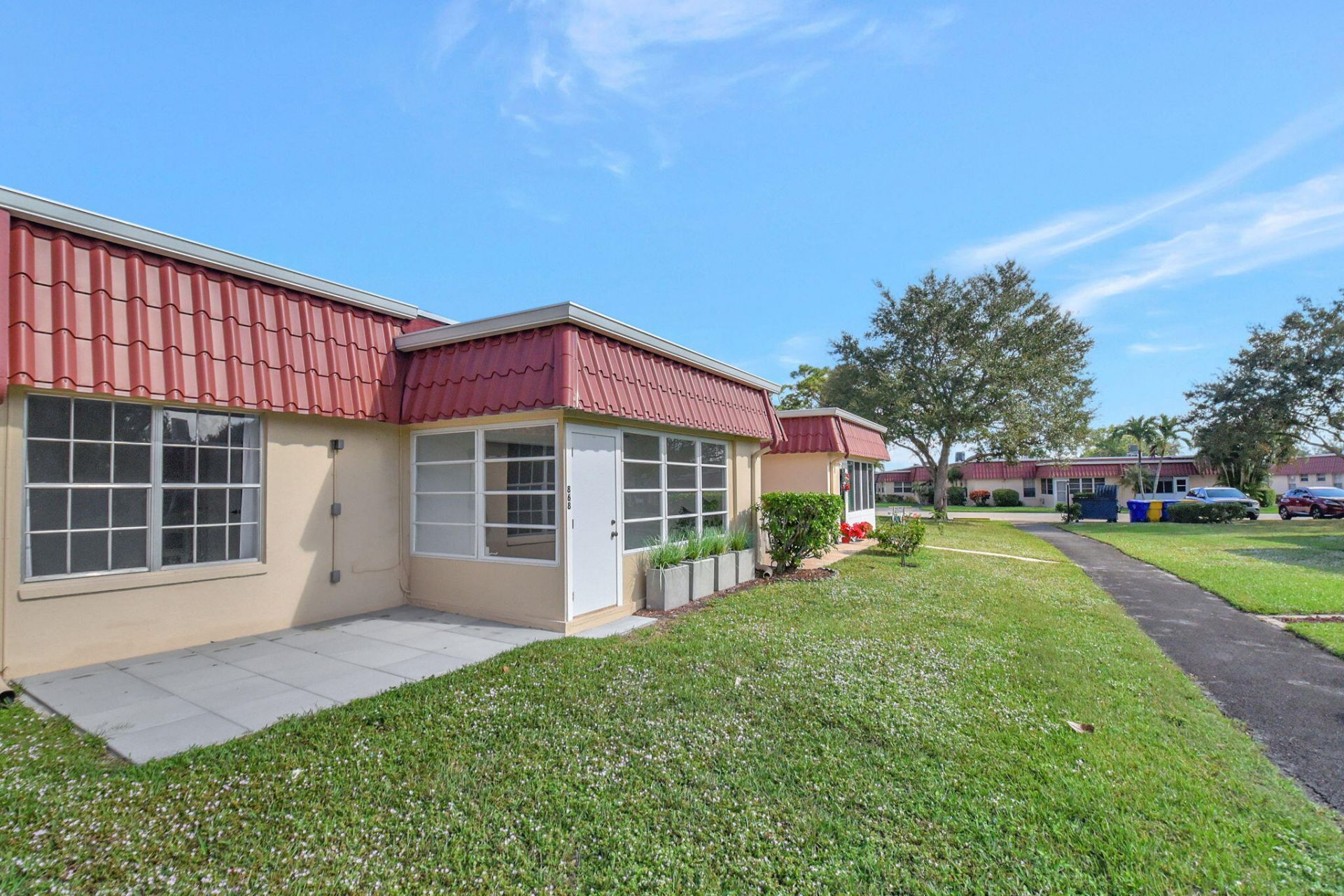 868 Worcester Lane, Unit B, Lake Worth, FL 33467 Photo