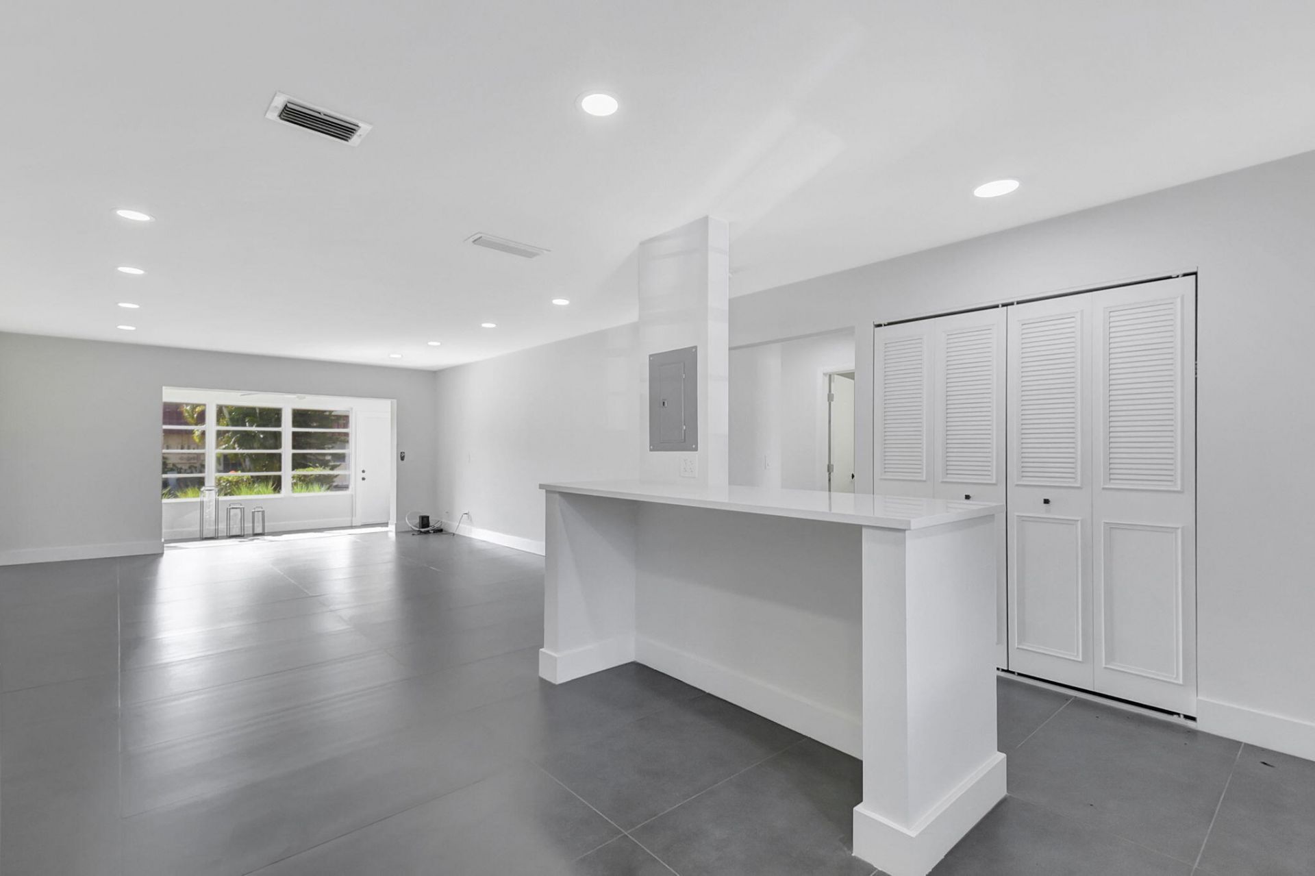 868 Worcester Lane, Unit B, Lake Worth, FL 33467 Photo