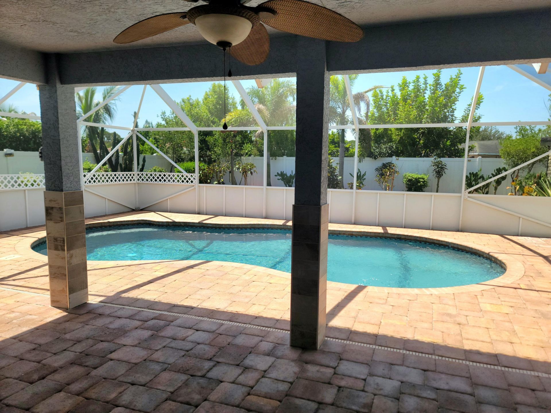 786 SW Lakehurst Drive, Port Saint Lucie, FL 34983 Photo