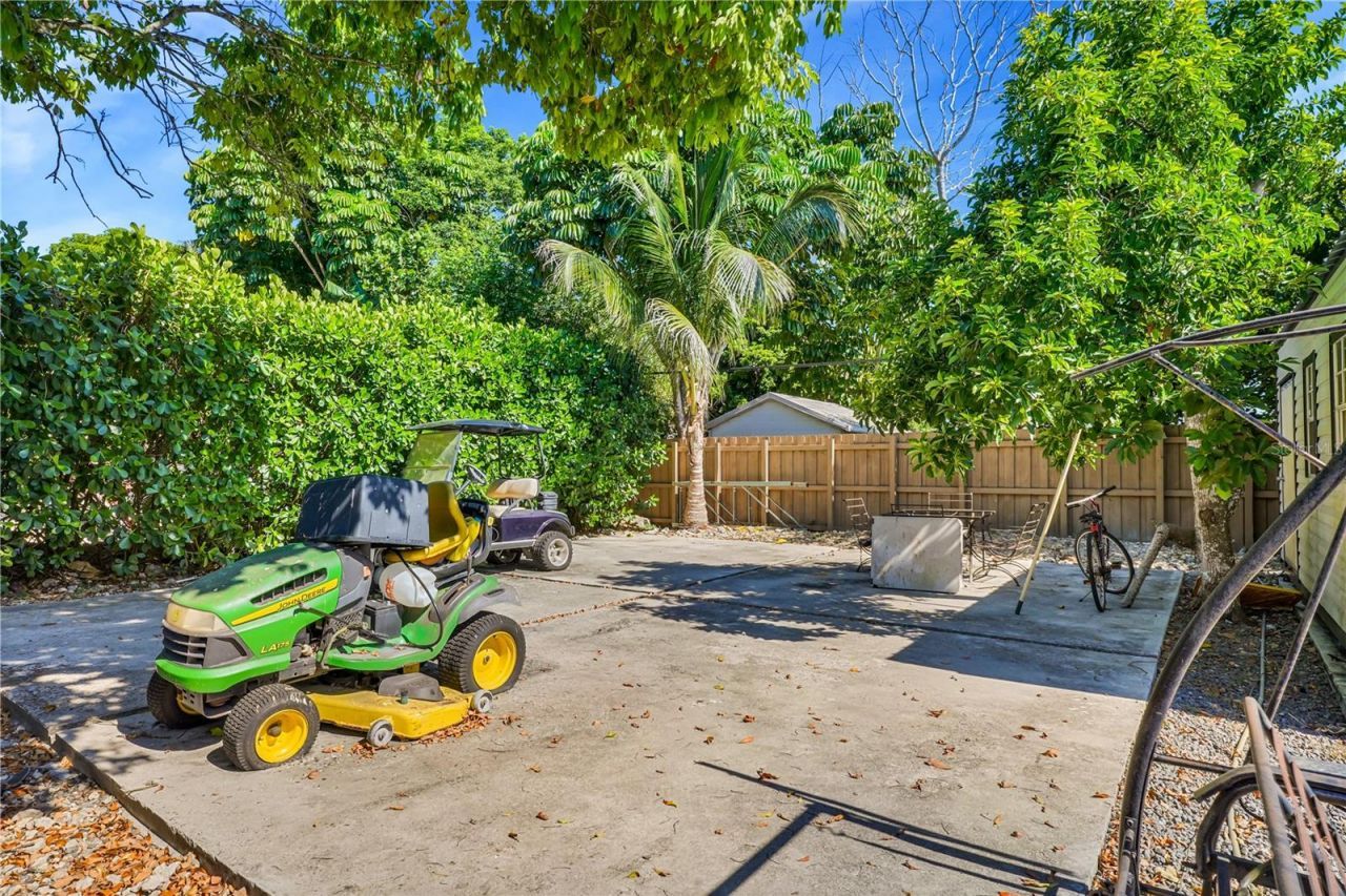 19755 SW 241st Terrace, Homestead, FL 33031 Photo