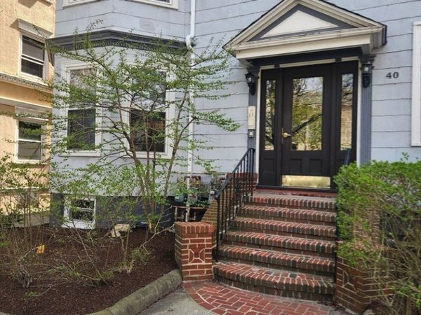 40 Highland Ave, Unit 8, Somerville, MA 02143