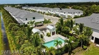 13081 Pembroke Dr, Naples, FL 34105 Photo