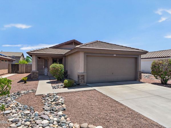 16667 W PARADISE Lane, Surprise, AZ 85374