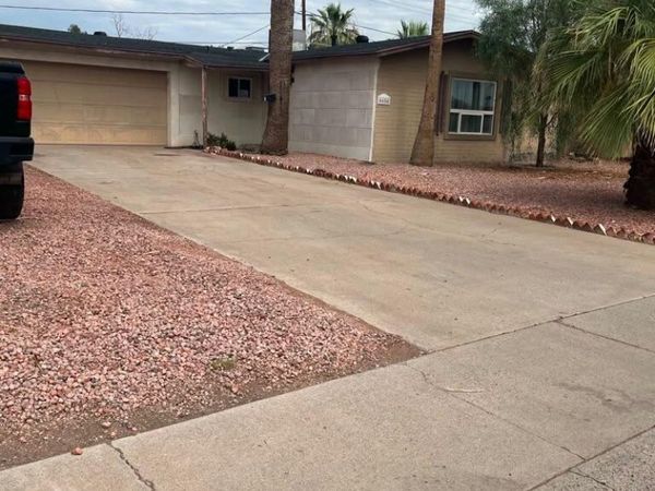 6654 W Orange Drive, Glendale, AZ 85301