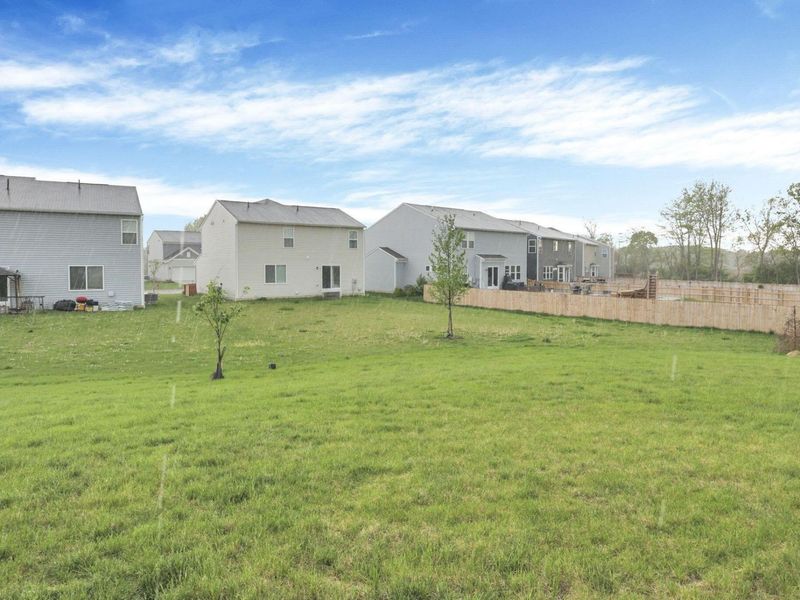 400 Waterlily Lane, Pataskala, OH 43062 Photo 4