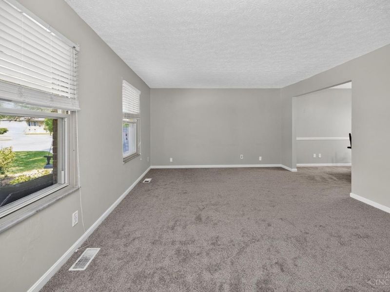 5889 Wade Road, Miami Twp, OH 45150 Photo 16