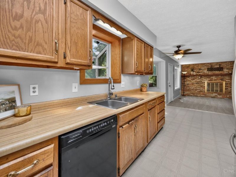 5889 Wade Road, Miami Twp, OH 45150 Photo 24