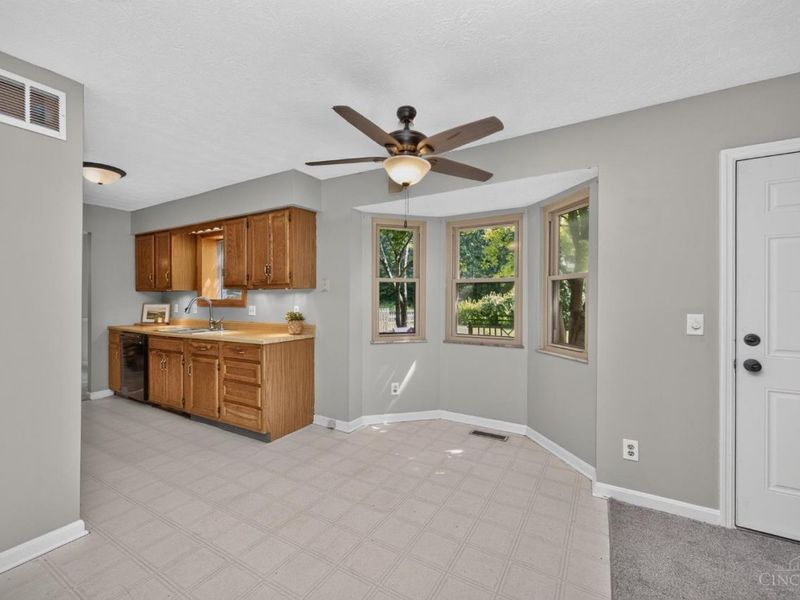 5889 Wade Road, Miami Twp, OH 45150 Photo 27