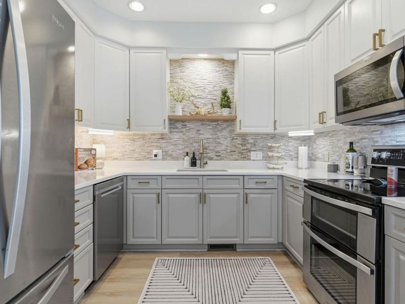 10851 N Bay Point Drive, Unit 1201, Marblehead, OH 43440 Photo 10
