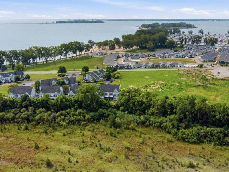 10851 N Bay Point Drive, Unit 1201, Marblehead, OH 43440 Photo 35