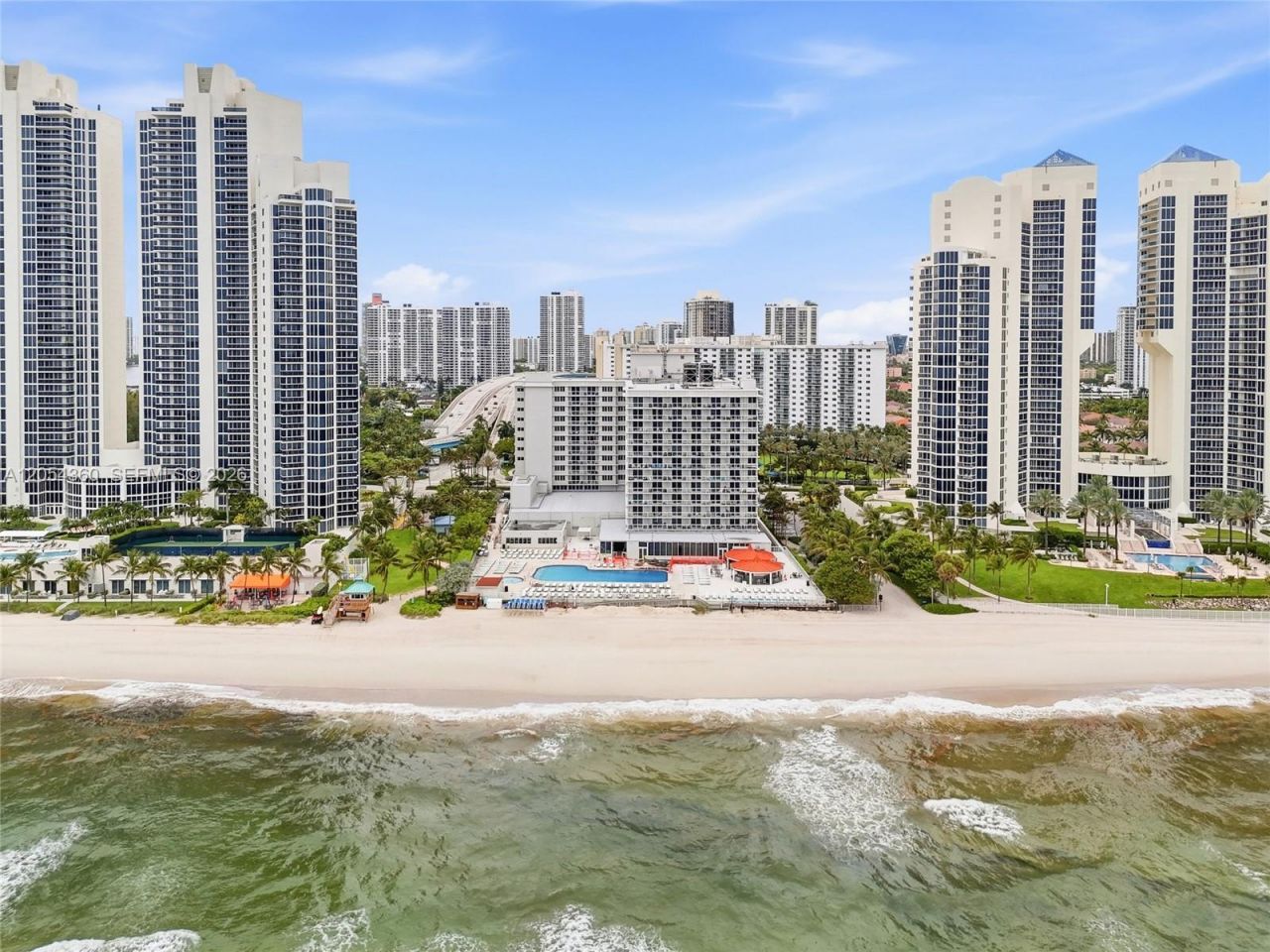 19201 Collins Ave, Unit 341, Sunny Isles Beach, FL 33160 Photo
