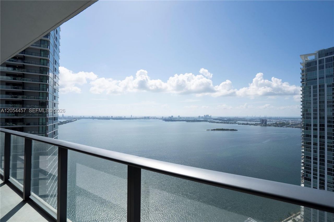 650 NE 32nd St, Unit 4104, Miami, FL 33137 Photo