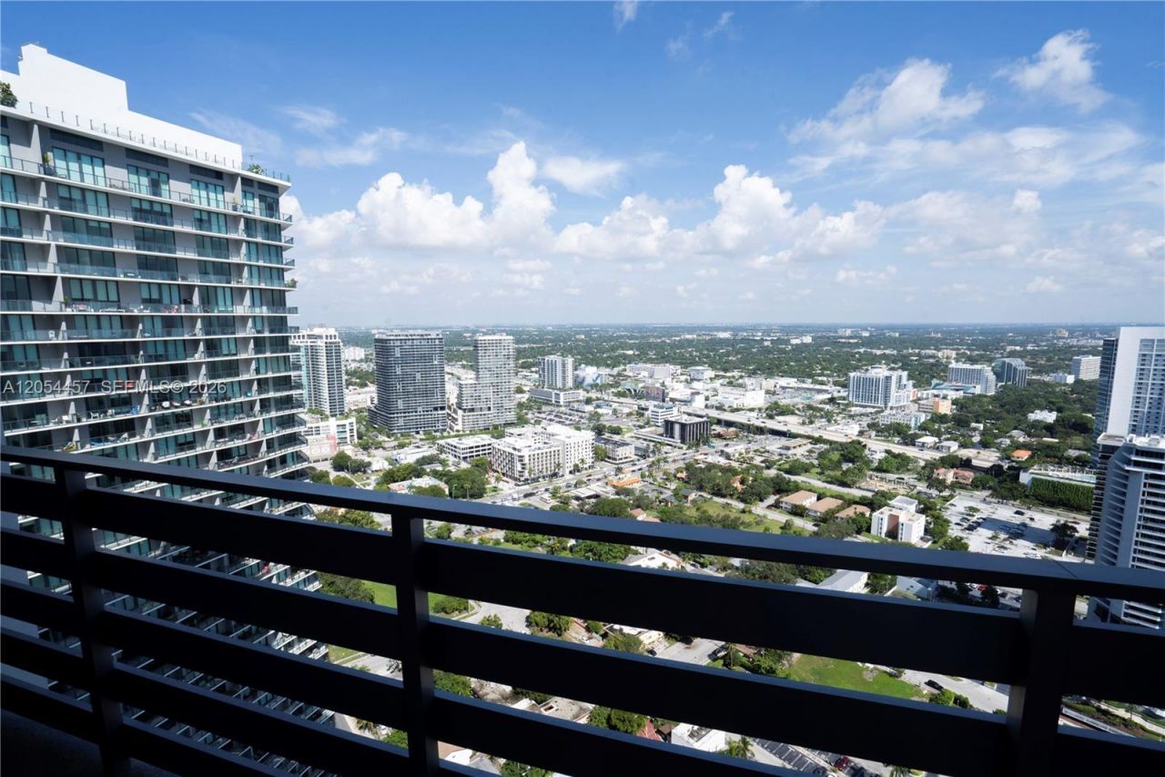 650 NE 32nd St, Unit 4104, Miami, FL 33137 Photo