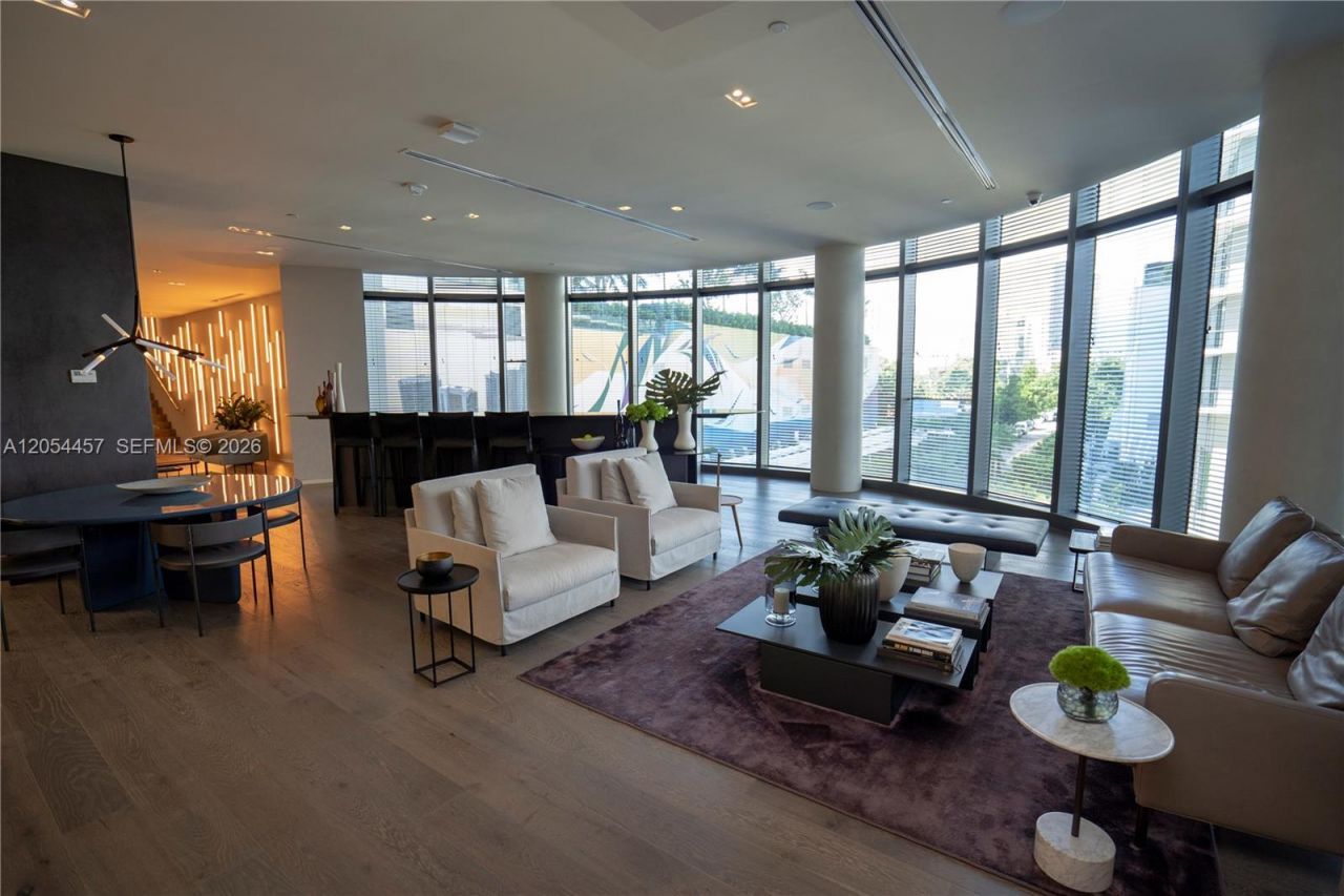 650 NE 32nd St, Unit 4104, Miami, FL 33137 Photo